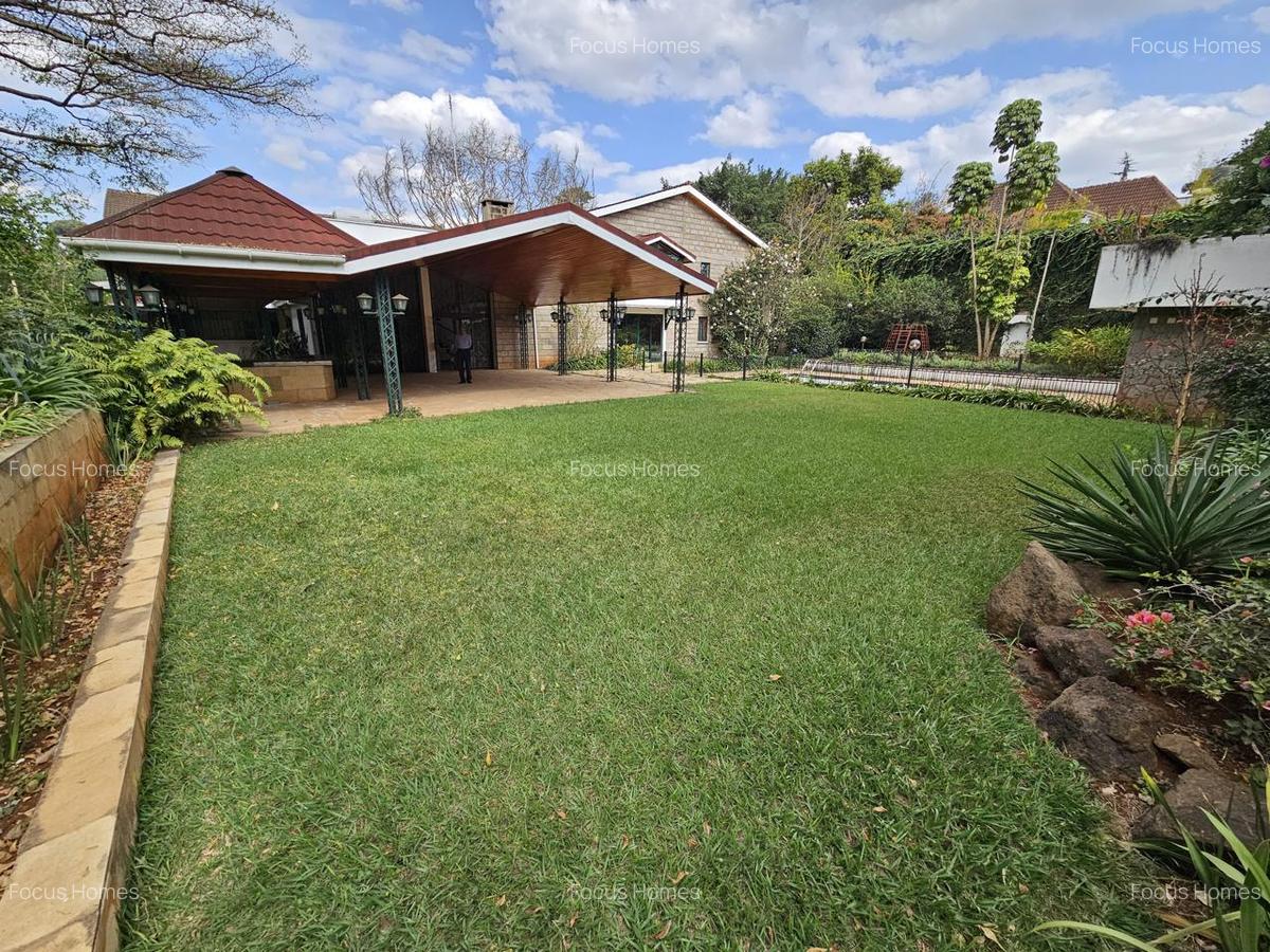 5 Bed Townhouse with Swimming Pool in Spring Valley - 7