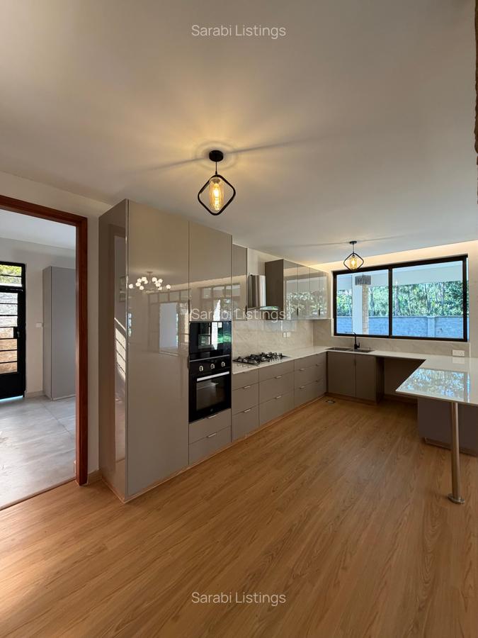 6 Bed Townhouse with En Suite in Karen - 6