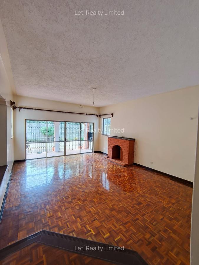 5 Bed Townhouse with En Suite in Kilimani - 3