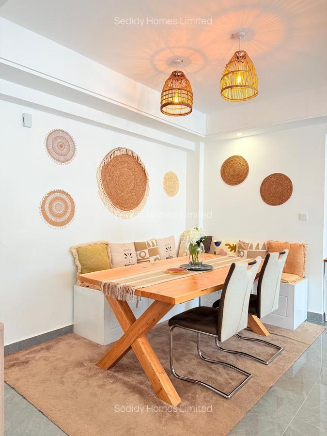 Serviced 2 Bed Apartment with En Suite in Riverside - 10