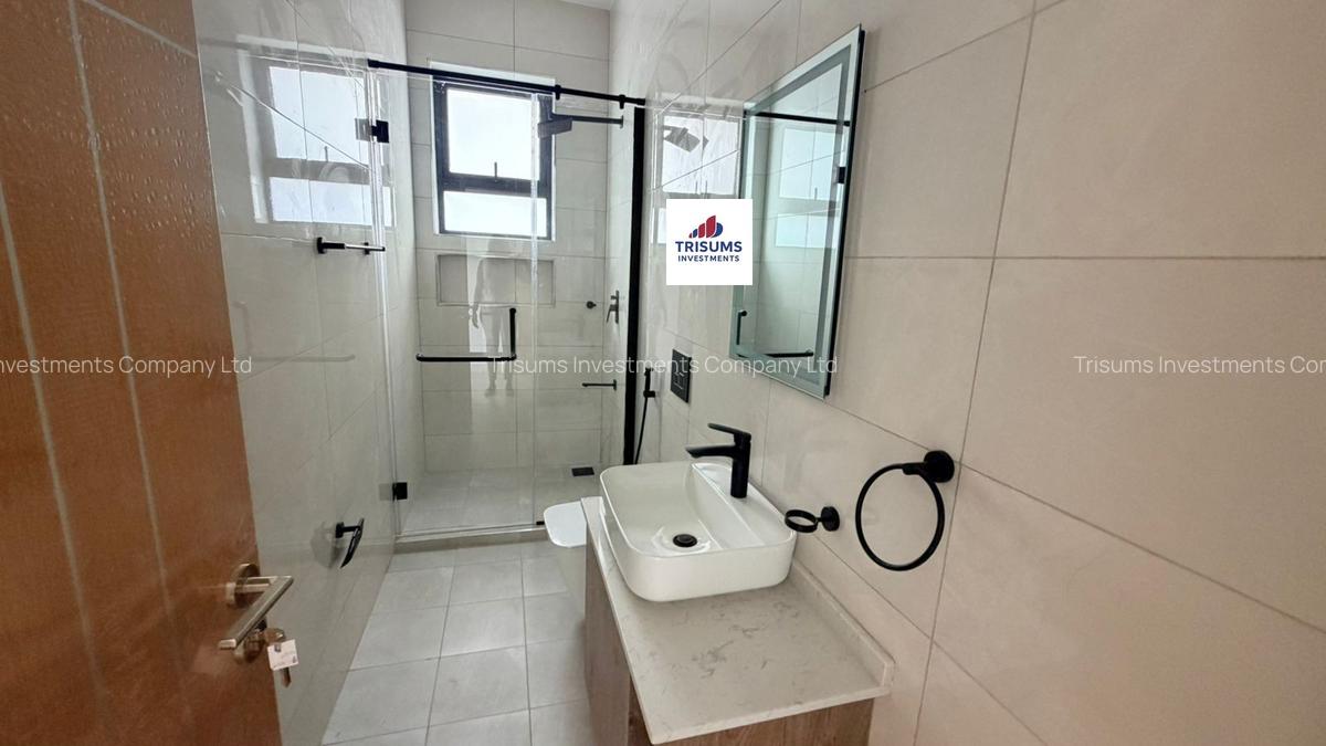 3 Bed Apartment with En Suite in Westlands Area - 14