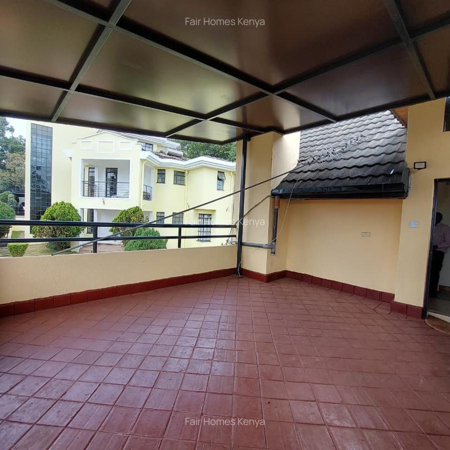 5 Bed Townhouse with En Suite at Convent Drive - 8