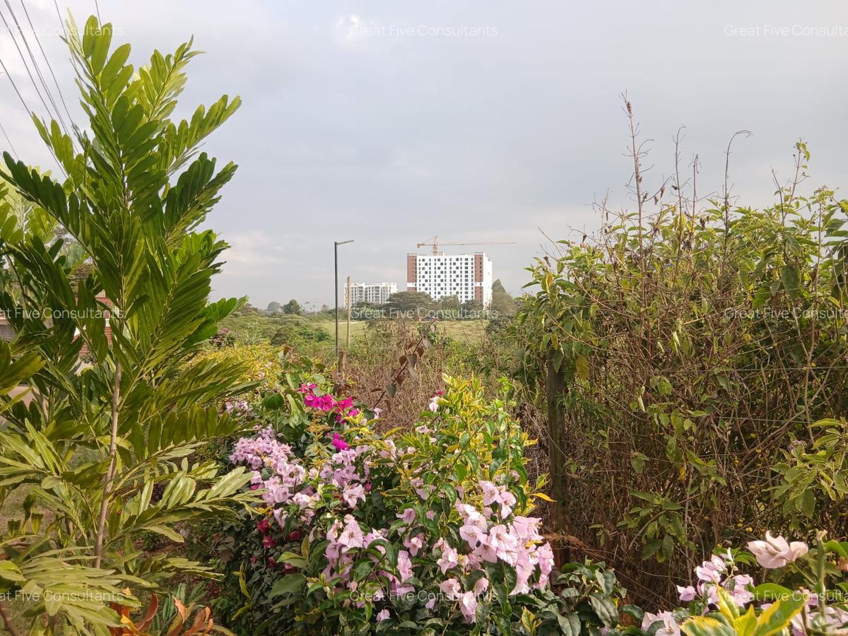 Land in Runda - 1