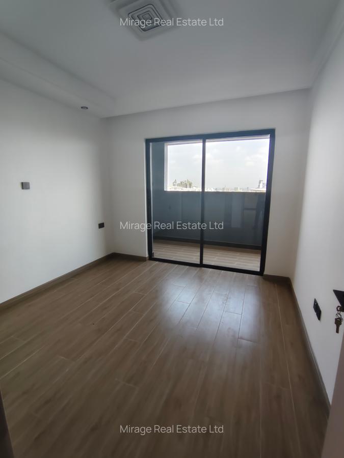 5 Bed Apartment with Swimming Pool in Kilimani - 11