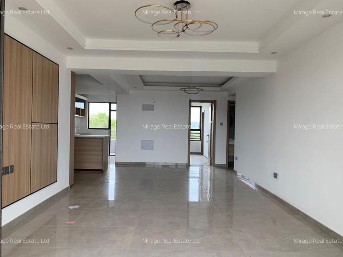 2 Bed Apartment with Swimming Pool in Riverside - 11