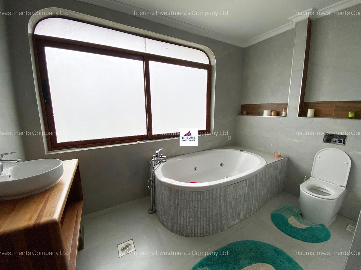 4 Bed Villa with En Suite in Loresho - 12