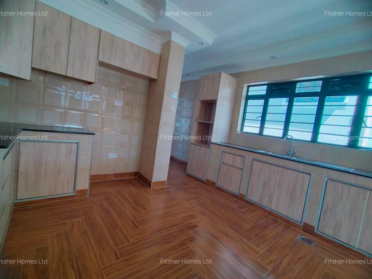 4 Bed House with En Suite in Karura - 9