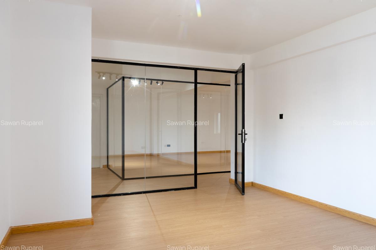 300 ft² Office with Service Charge Included at Unga Lane - 1