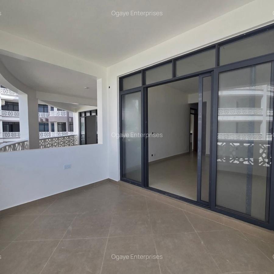2 Bed Apartment with En Suite at Baobab - 8