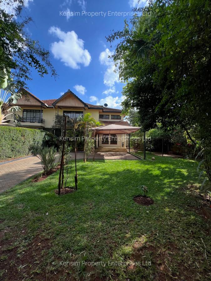 4 Bed Townhouse with En Suite in Lavington - 1