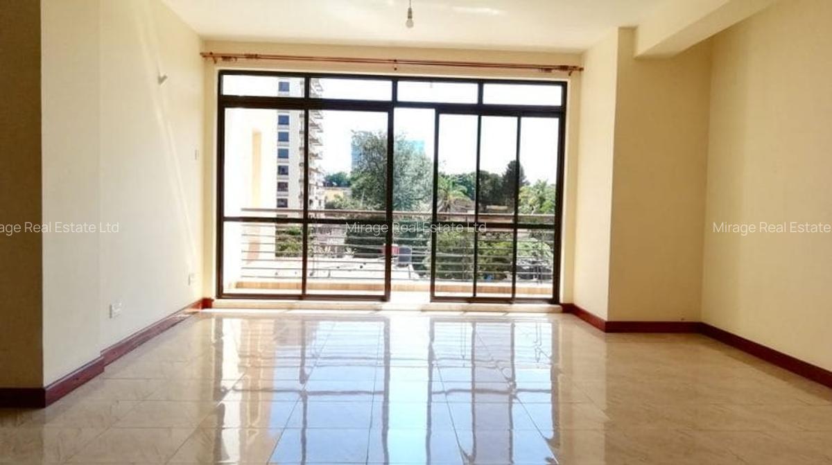 3 Bed Apartment with En Suite in Parklands - 9