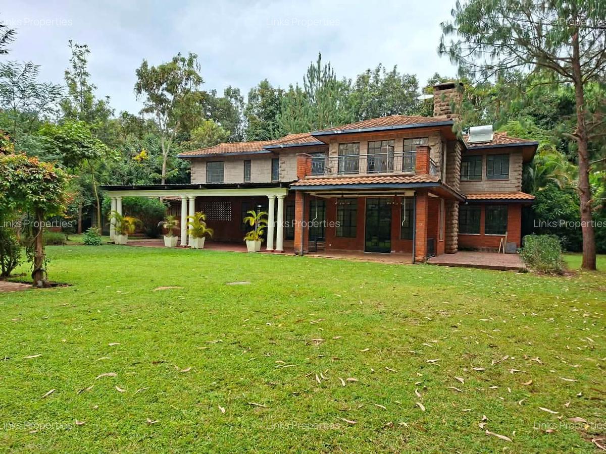 5 Bed Townhouse with En Suite at Karen - 1