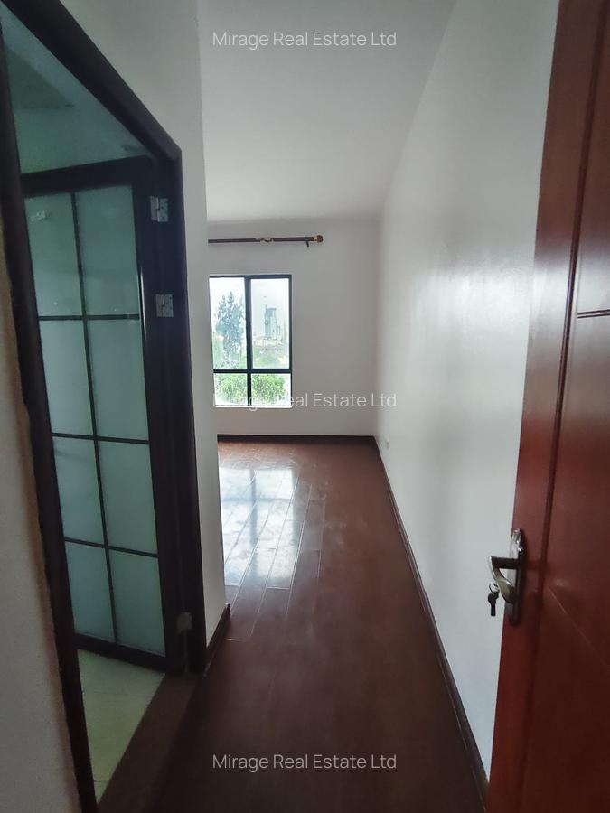 3 Bed Apartment with Swimming Pool in Hurlingham - 16