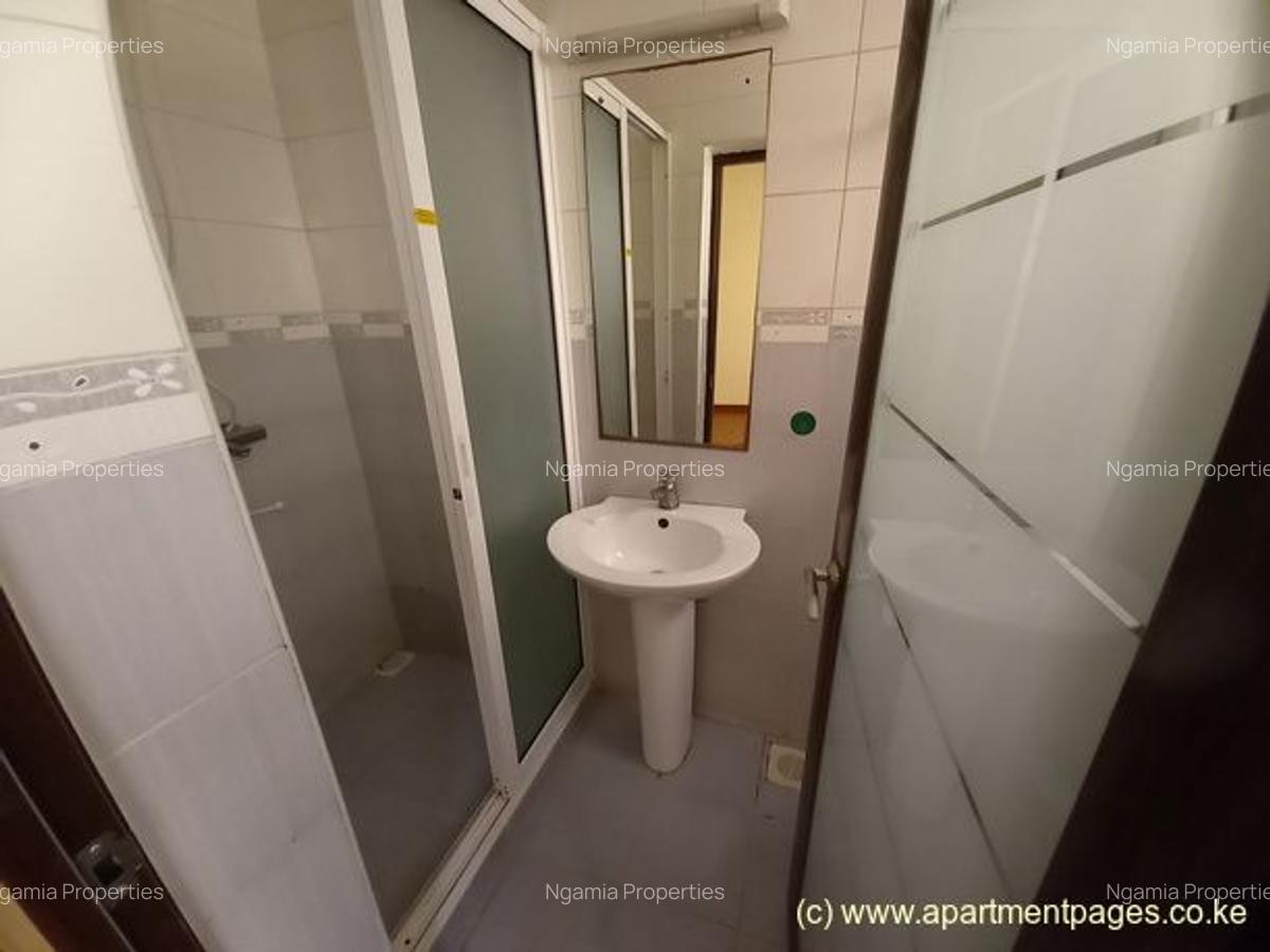 3 Bed Apartment with En Suite at Kandara Road - 16