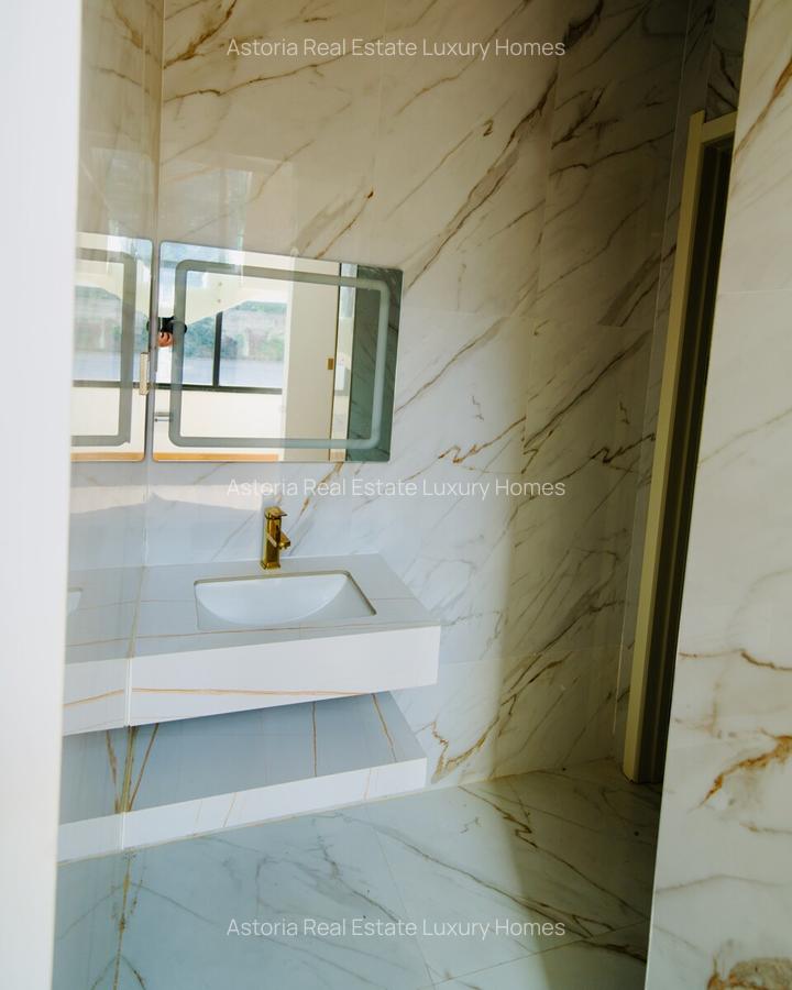 5 Bed Villa with En Suite at 2026-386 5 Bed - 17