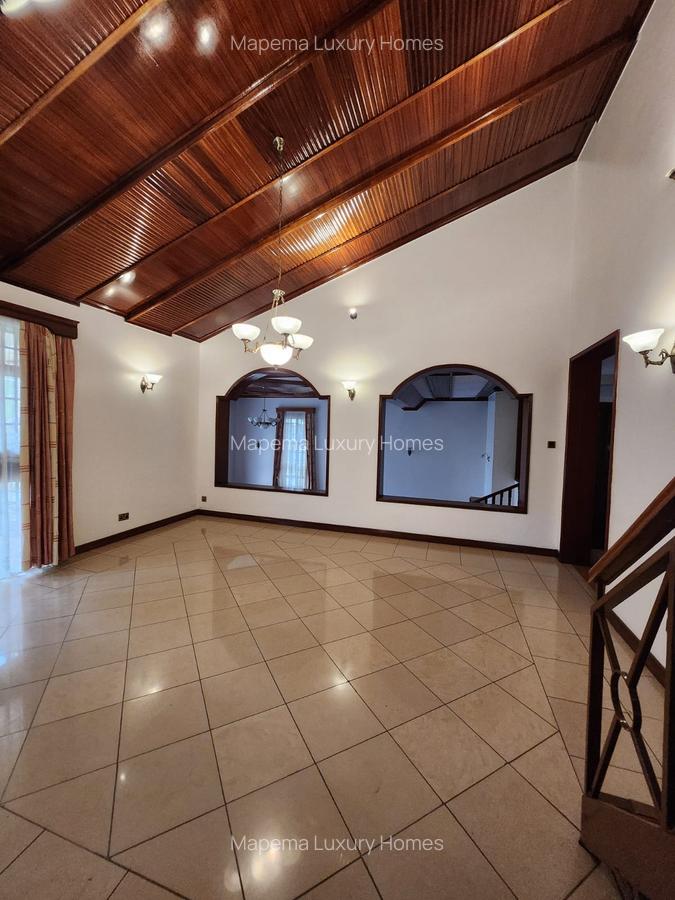6 Bed Villa with En Suite at Bogani Road - 8