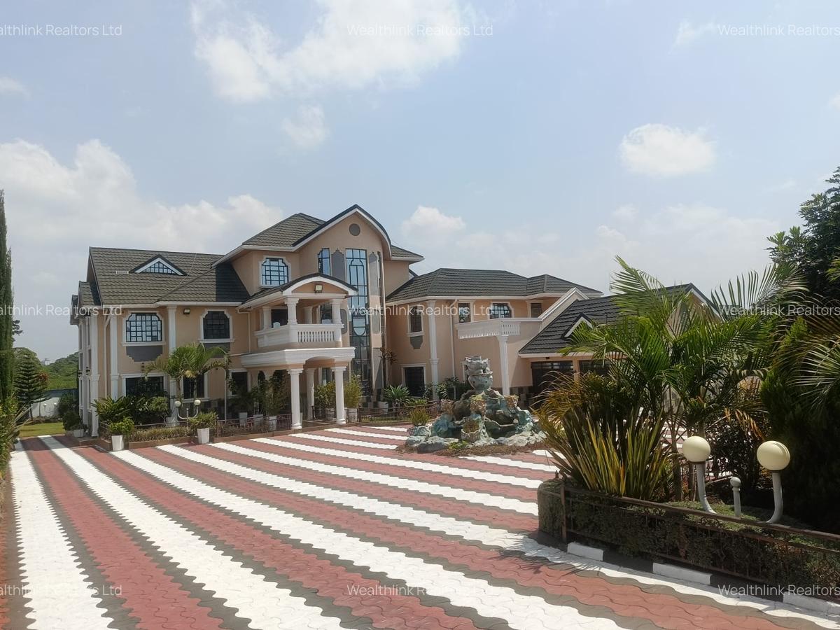 5 Bed House with En Suite at Runda - 4