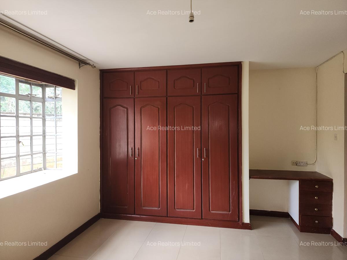 3 Bed Apartment with En Suite at Kileleshwa - 11