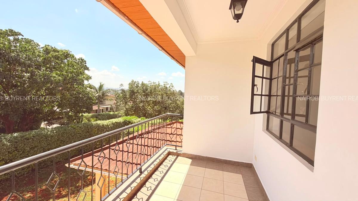 5 Bed Townhouse with En Suite in Kitisuru - 12