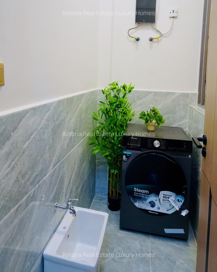 Serviced 2 Bed Apartment with En Suite at 2026-415 - 20