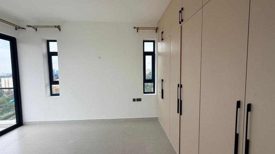 3 Bed Apartment with En Suite at Brookside – pohled 4