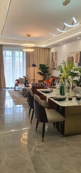 Serviced 2 Bed Apartment with En Suite at Near Junction Mall