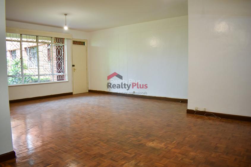 4 Bed Apartment with En Suite in Riverside