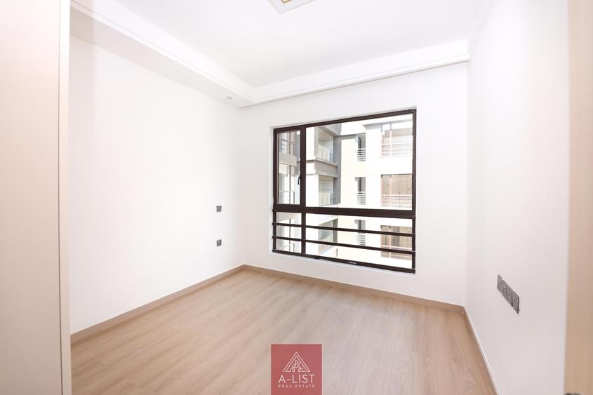 Apartment in Riverside - More
