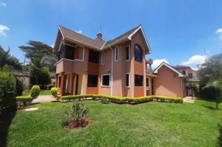 4 Bed Townhouse with En Suite at Lavington