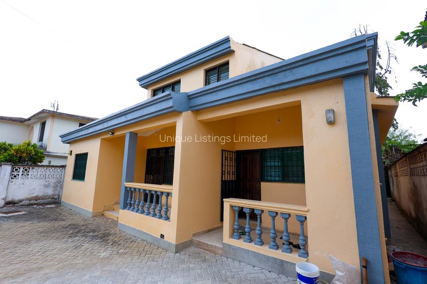 4 Bed House with Staff Quarters in Nyali Area