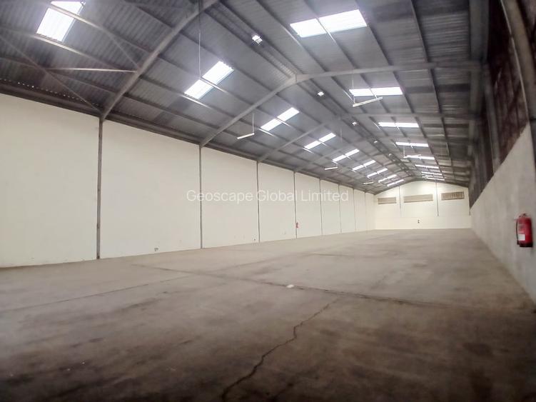 10,000 ft² Warehouse with Parking in Mombasa Road