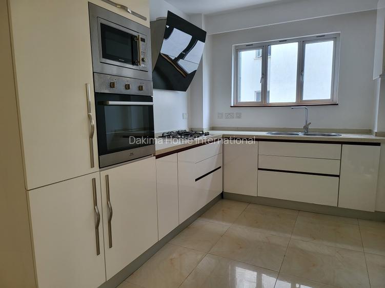 1 Bed Apartment with En Suite in Rhapta Road