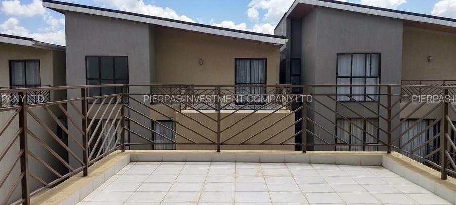 5 Bed Townhouse with En Suite in Syokimau