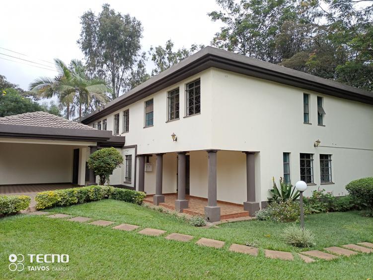 4 Bed Townhouse with En Suite in Westlands Area