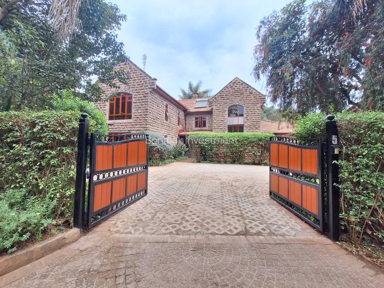 5 Bed Villa with En Suite at Windy Ridge