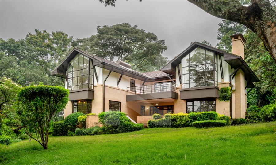 5 Bed Villa with En Suite in Rosslyn 5 Bed Villa with En Suite in Rosslyn