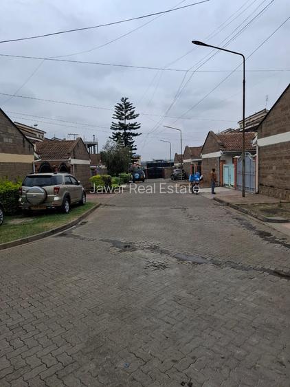 4 Bed Townhouse with En Suite in South B