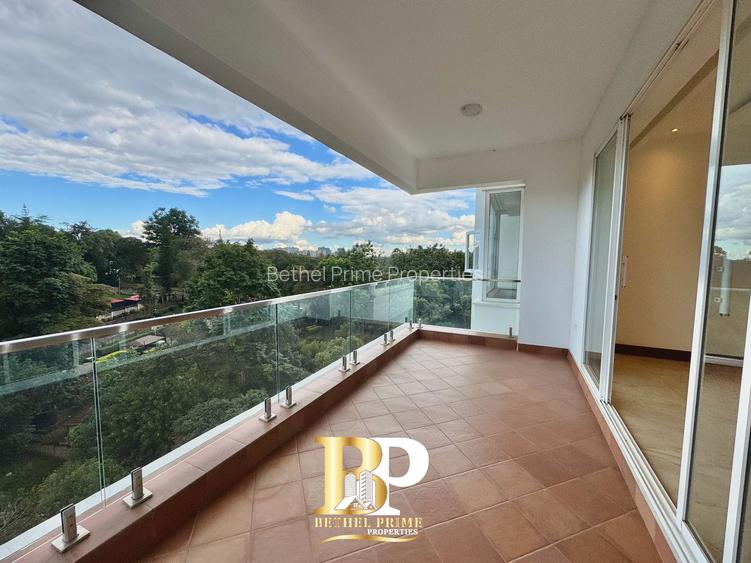 2 Bed Apartment with En Suite in Parklands