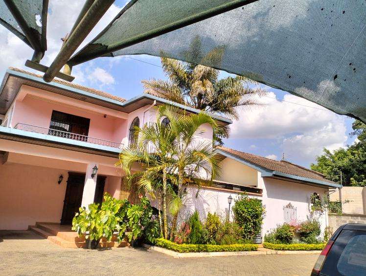 4 Bed Townhouse with En Suite at Lavington