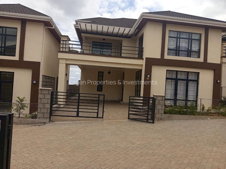 4 Bed Townhouse with En Suite in Ngong