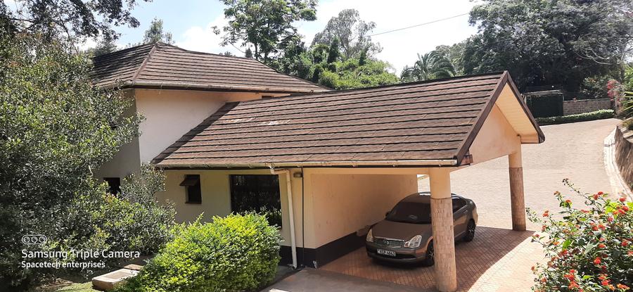 Commercial Property with Backup Generator in Lavington