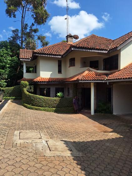 4 Bed Townhouse with En Suite in Spring Valley