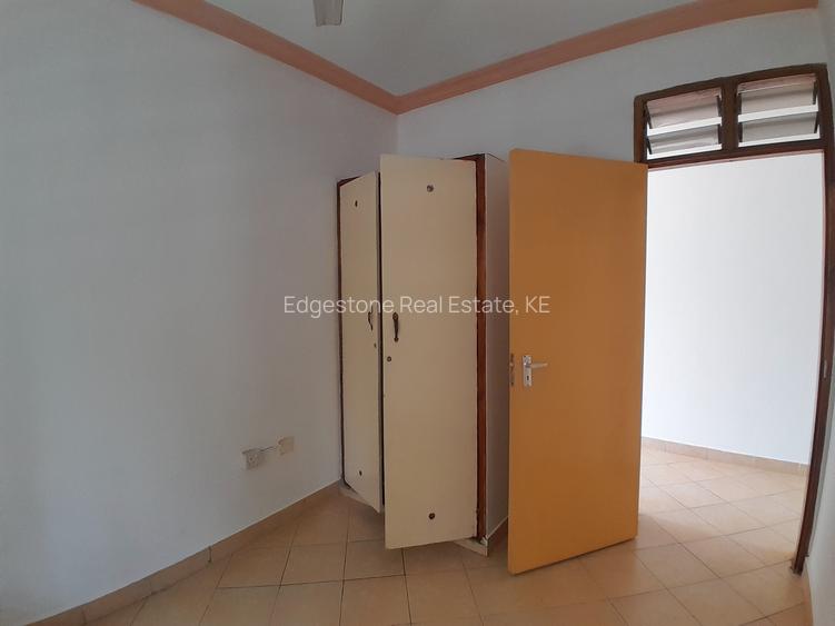 1 Bed Apartment with Borehole at Luxury Area