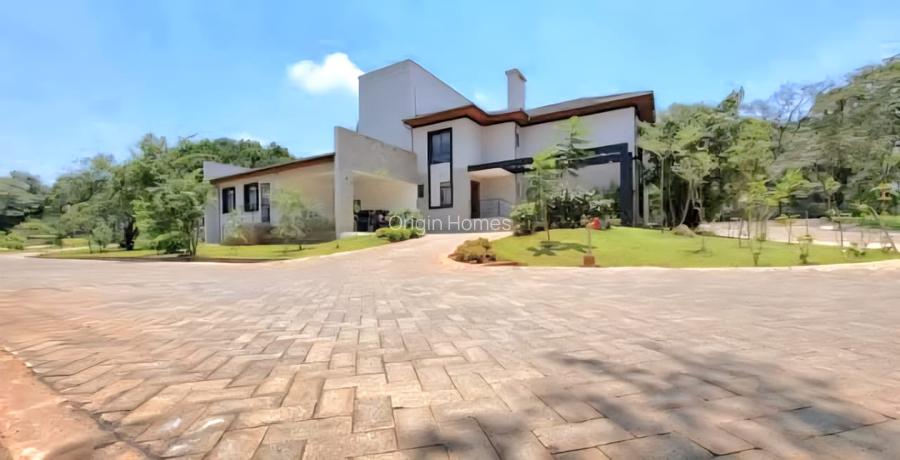 5 Bed Townhouse with En Suite at Karen