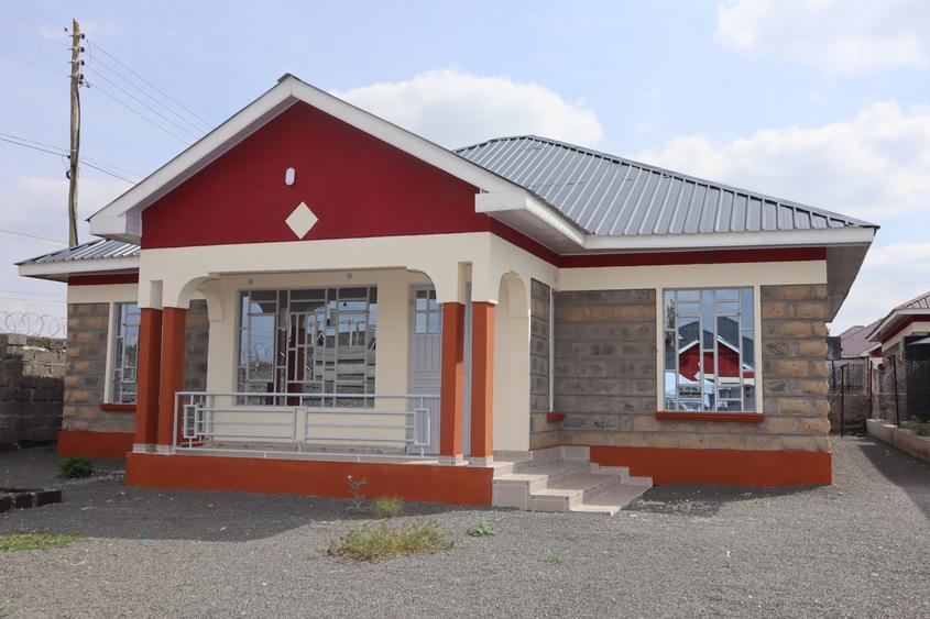 3 Bed House with En Suite at Acacia Area