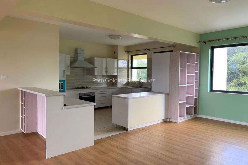 4 Bed Apartment with En Suite in Westlands Area