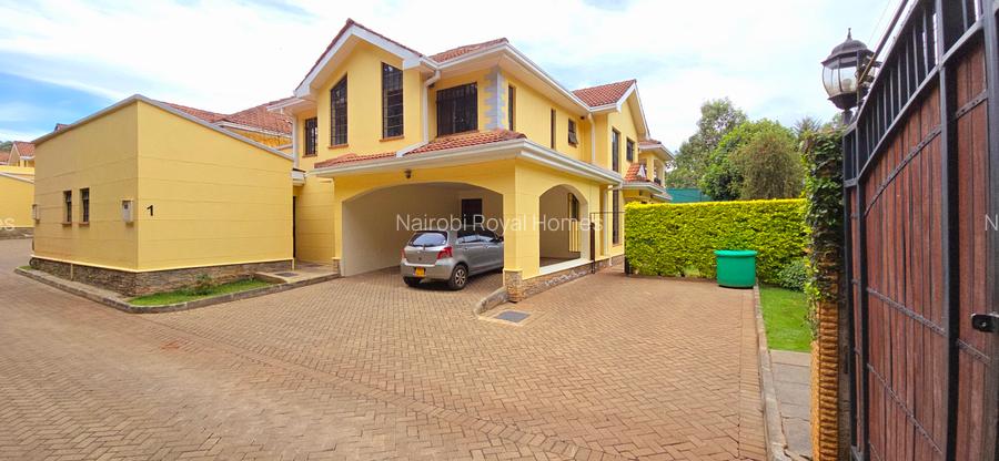 4 Bed Townhouse with En Suite at Lavington Green