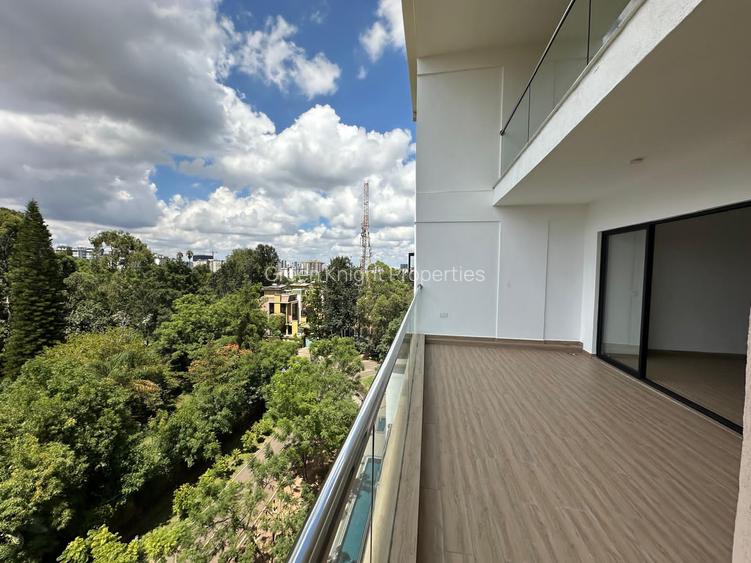 Serviced 3 Bed Apartment with En Suite in Lavington