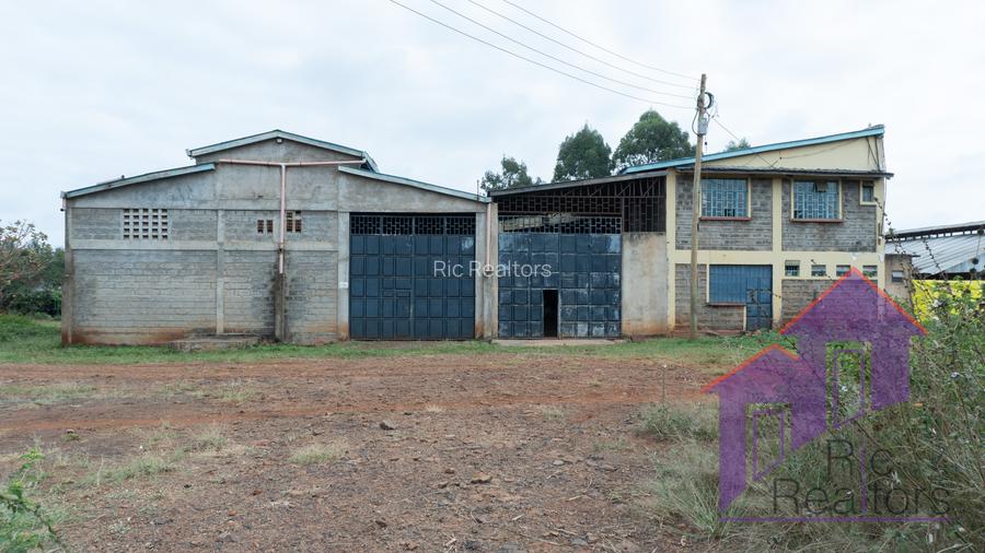 10,000 ft² Warehouse at Maragua Town