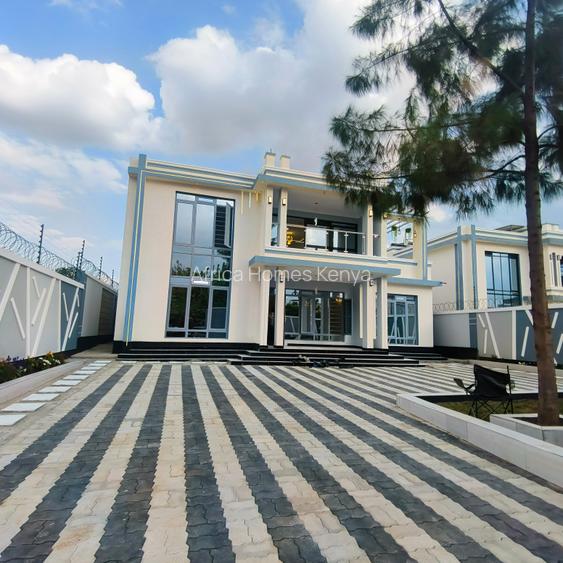 5 Bed Townhouse with En Suite at Kimbo Mugutha